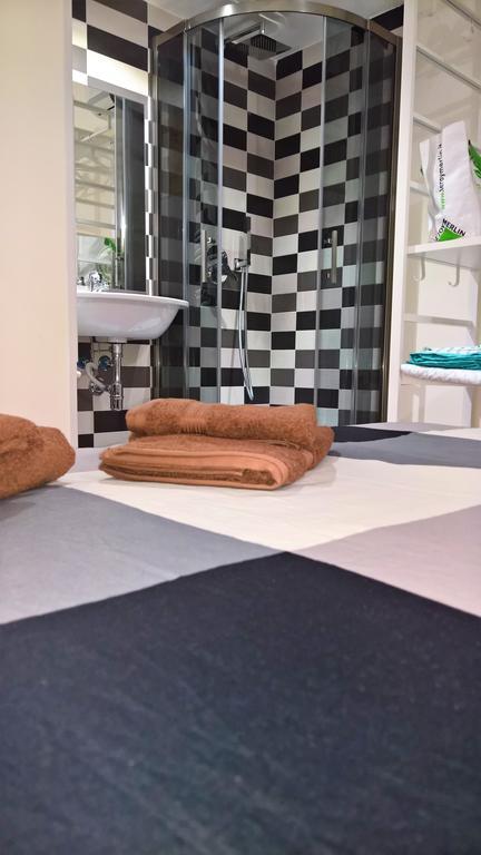 Sacra Famiglia Ausonia Apartment パレルモ エクステリア 写真