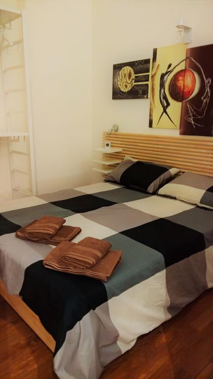 Sacra Famiglia Ausonia Apartment パレルモ エクステリア 写真