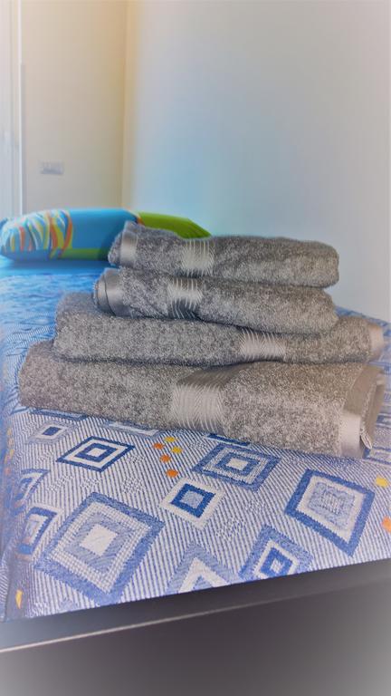 Sacra Famiglia Ausonia Apartment パレルモ エクステリア 写真